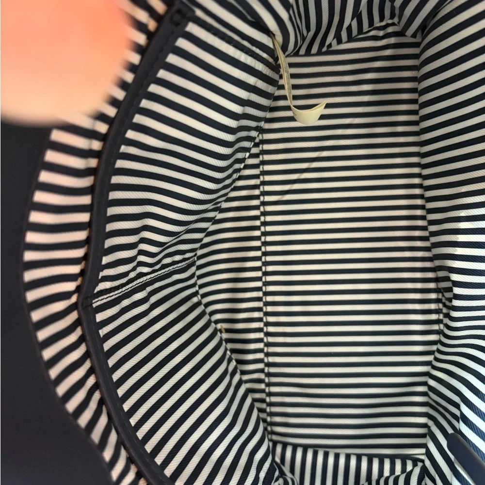 Kate Spade Cream and Blue Satchel with Structured Design - Picture 7 of 11